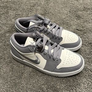 Women’s Gray and White Nike lows